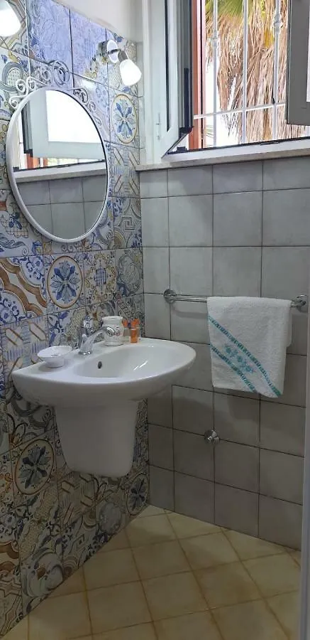 Villa Angela Fontane Bianche Ferienhaus